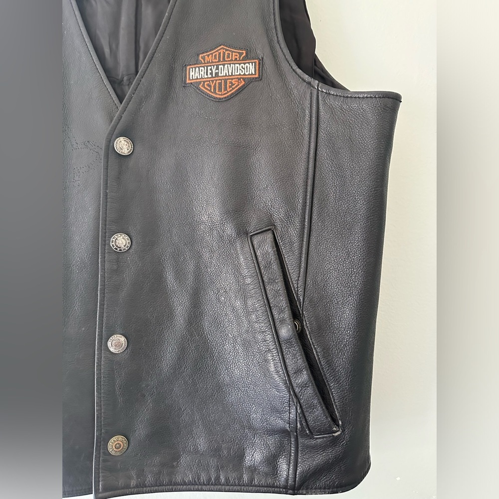 Harley Davidson Motorcycle Size Vest Large Black Genuine Leather Snap Front - Picture 4 of 15